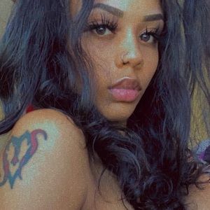 Meet your Posher, Jacinya